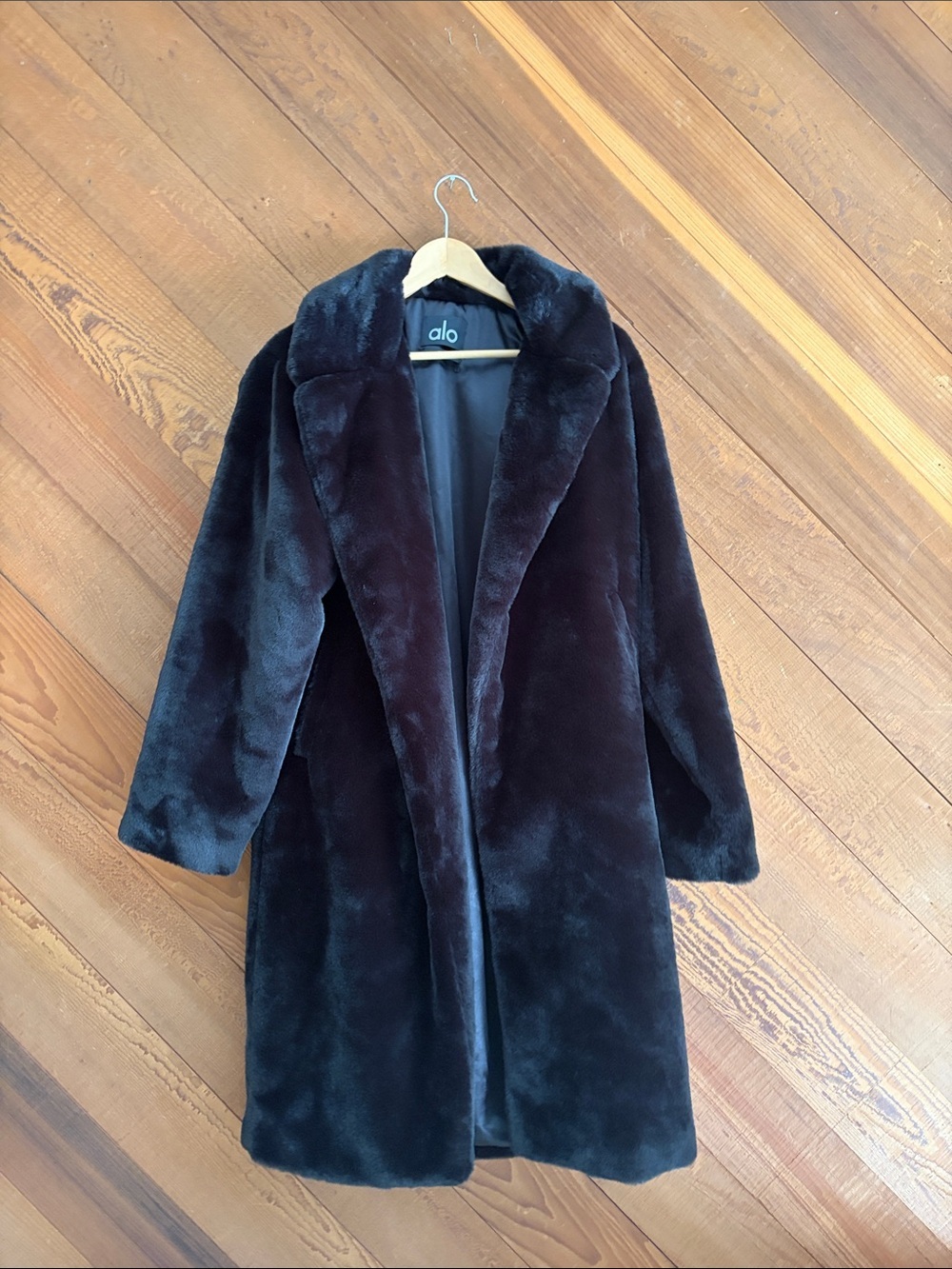 ALO Oversize Faux Fur Trench - Picture 3 of 7